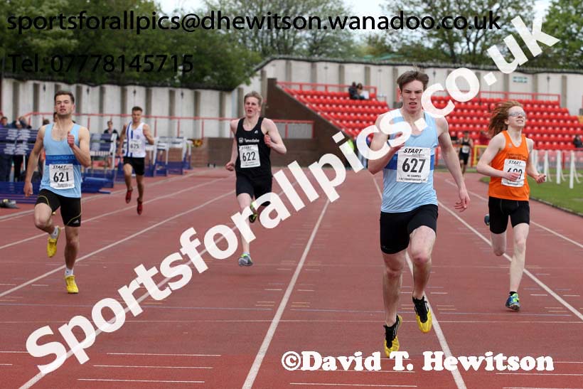 Mens under-20s 400 metres, North Eastern Track and Field Champs, Gateshead Stadium. Photo: David T. Hewitson/Sports for All Pics